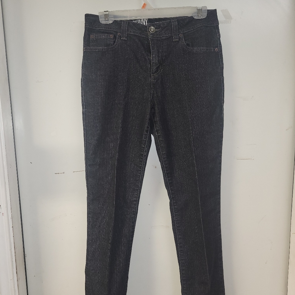 DKNY JEANS